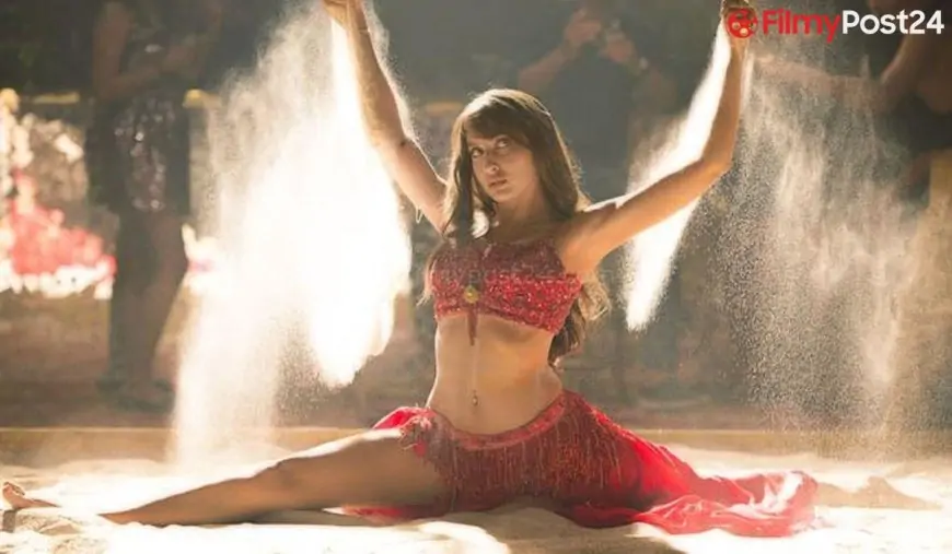 Top Five Item Song Actress Of Bollywood With Hot Dances, And Modern Outfits