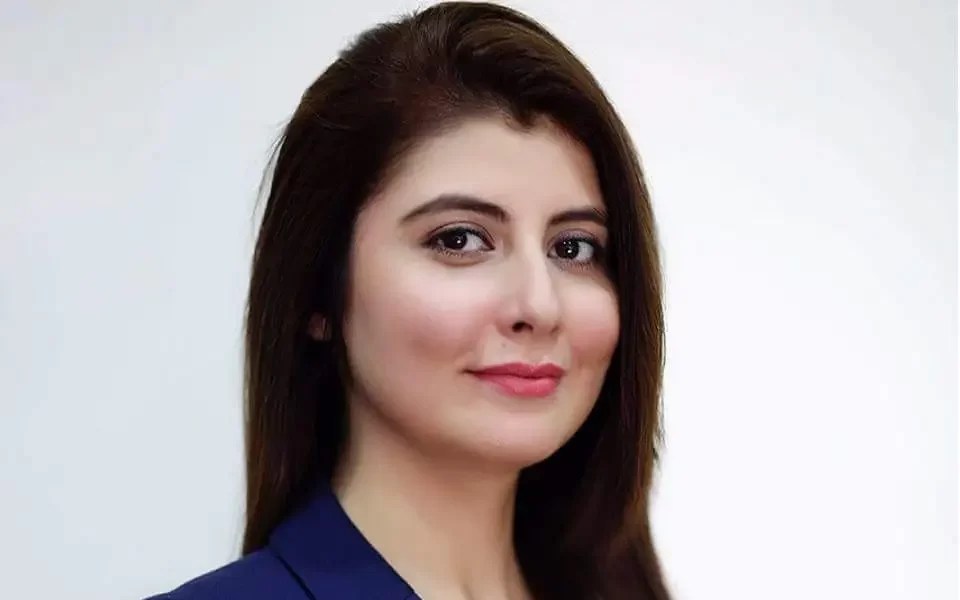 Sang-e-Mah (Hum TV) Full Drama Analysis: Story, Episodes, Cast, Actors Salary, Release Date, Budget, OTT Response, Review, Ratings & More Najiba Faiz as Harshaali Kaur